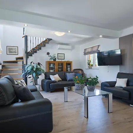 Complex Of Two Palera Xxl With Private Pools Villa *