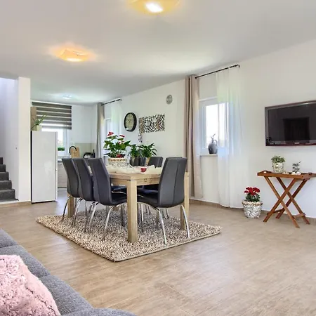 Complex Of Two Palera Xxl With Private Pools * Liznjan
