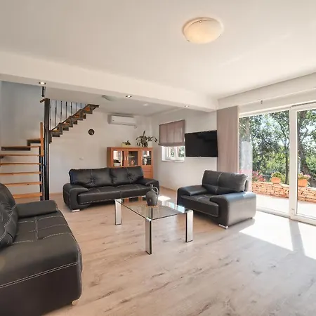 Complex Of Two Palera Xxl With Private Pools Villa